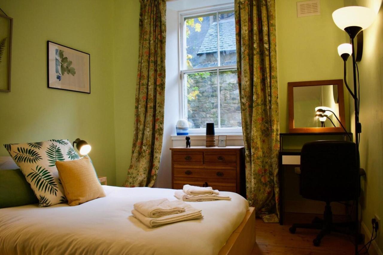 Central 3 Bedroom Next To Leafy Meadows EDI Exterior foto