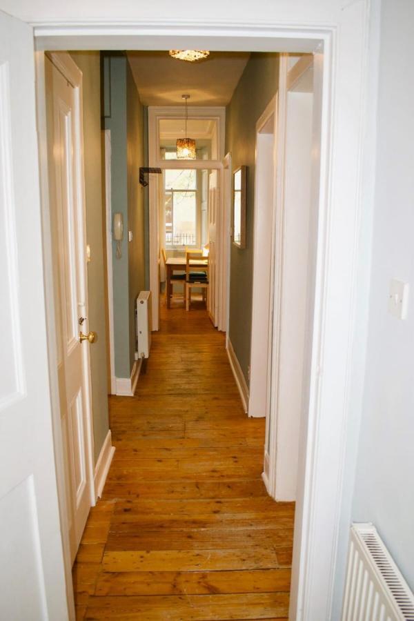 Central 3 Bedroom Next To Leafy Meadows EDI Exterior foto