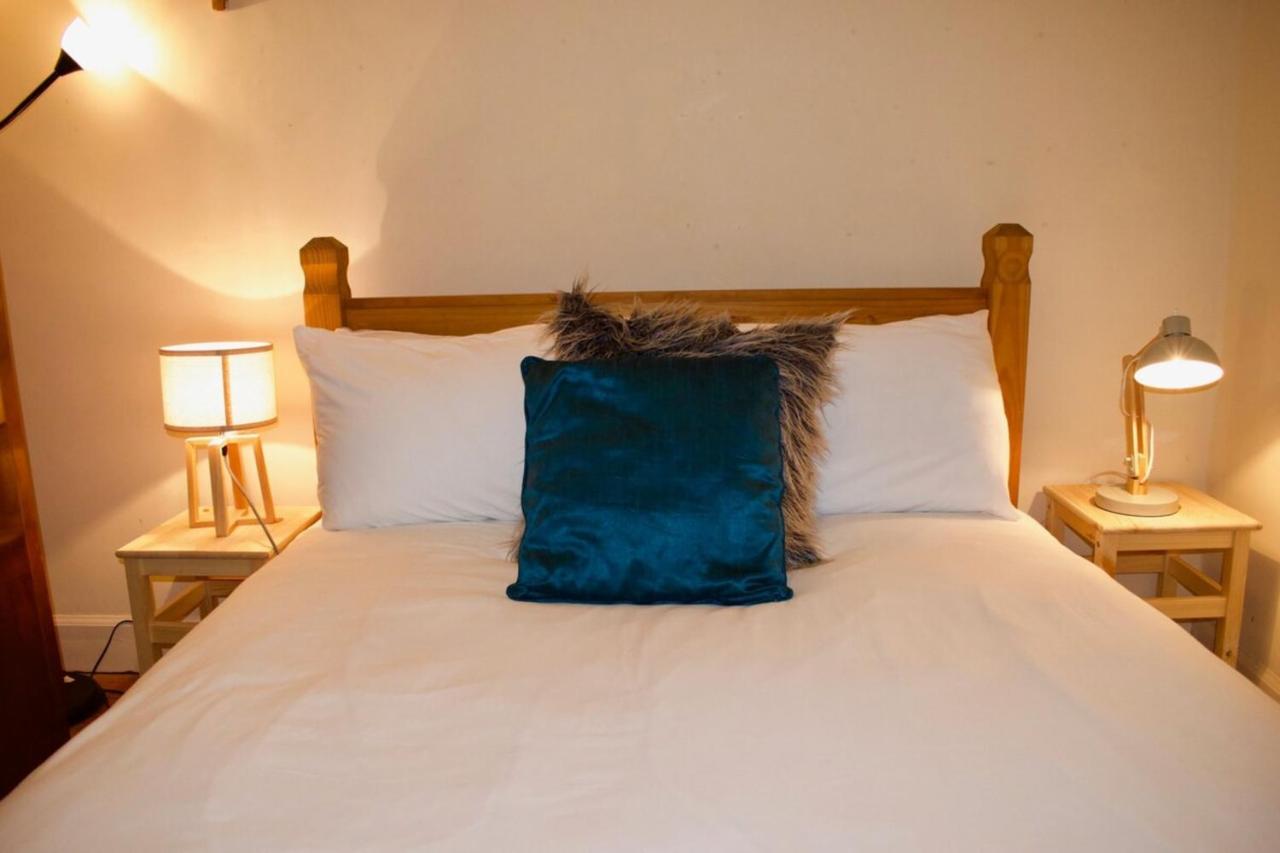 Central 3 Bedroom Next To Leafy Meadows EDI Exterior foto